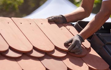 Farringdon roof tile contractors